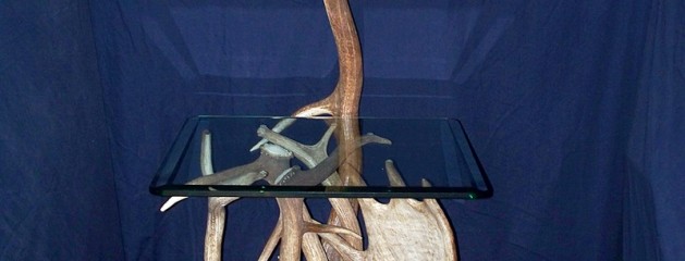 Elk and Moose Antler End Table with Lamp attached
