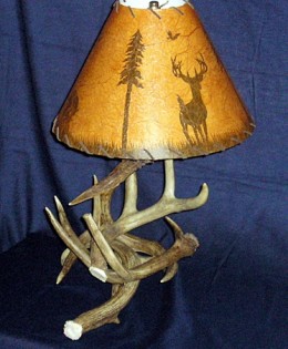 Whitetail Table Lamp