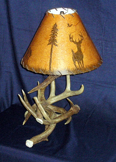 Whitetail Table Lamp